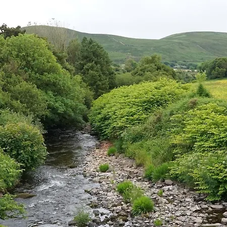 Hillcrest * Anascaul