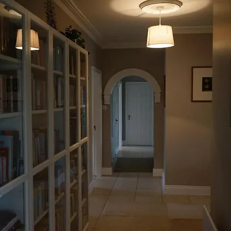 Hillcrest * Anascaul