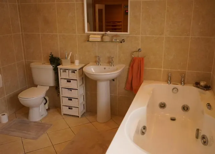 Hillcrest * Anascaul